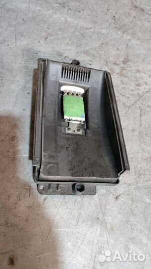 Сопротивление печки seat Leon 2002 1J0819022A