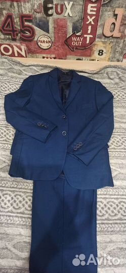 Школьный костюм размер 34