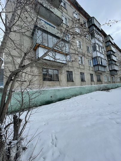 3-к. квартира, 83 м², 1/5 эт.