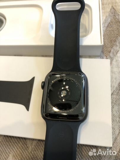 Apple Watch SE 2023 44mm