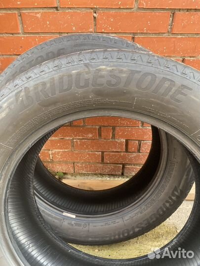 Bridgestone Alenza 001 225/60 R18 104W