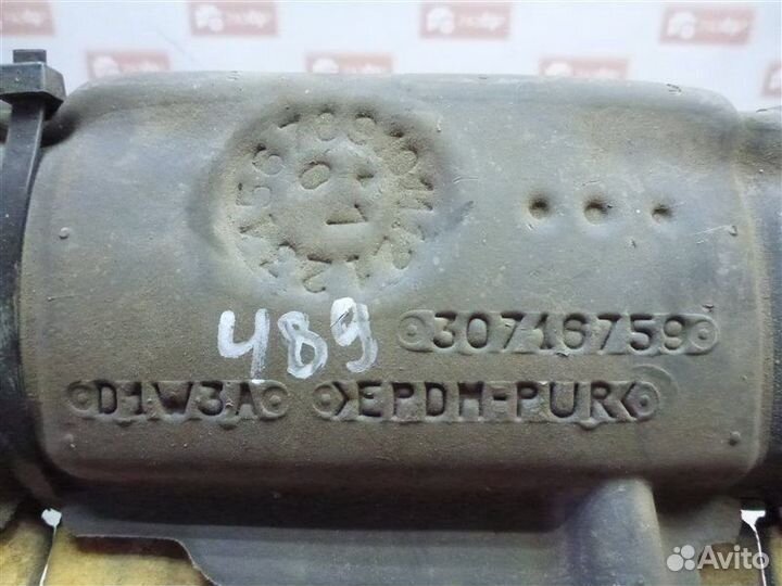 Кронштейн Volvo Xc70 BZ95 B6324S 2008