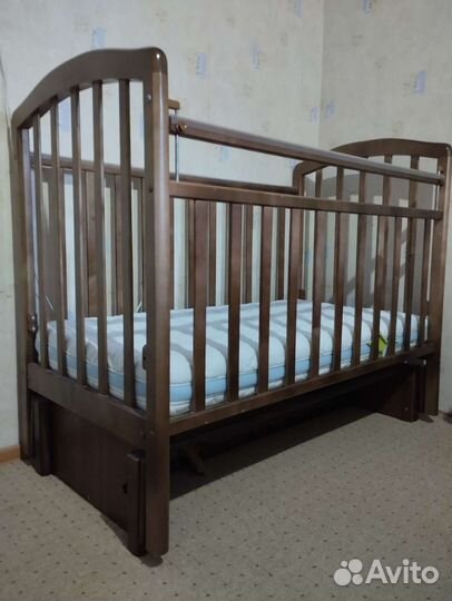 Детская кровать, кроватка