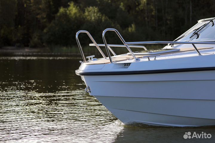 Финский катер Finnmaster T6 с носовой каютой