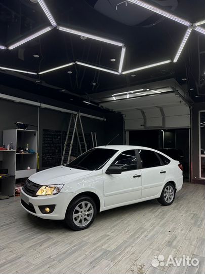 LADA Granta 1.6 МТ, 2015, 111 111 км