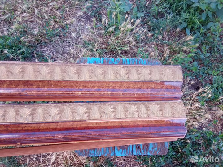 Пара старинных карнизов с лепниной бу