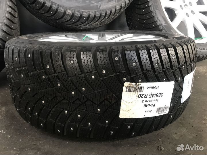 Оригинальные колеса на Audi Q7 NEW 4M R20