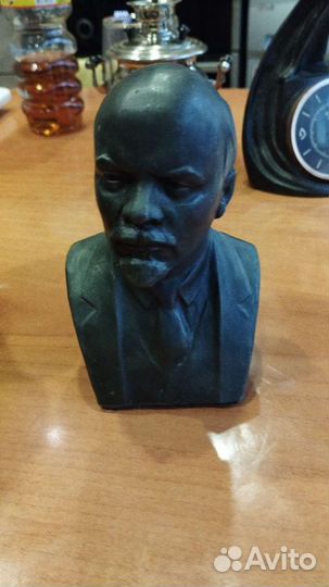 Бюсты В. И. Ленина СССР