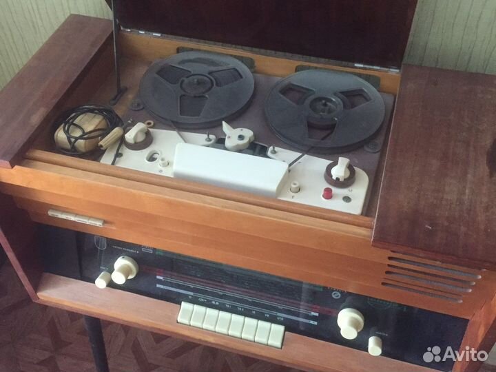 Магнитола