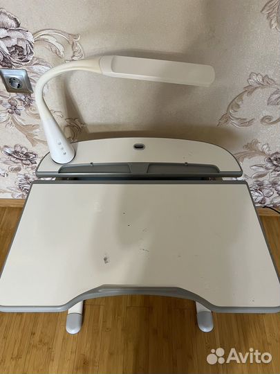 Стол со стулом для школьника