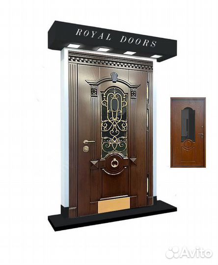 Парадная металлическая дверь