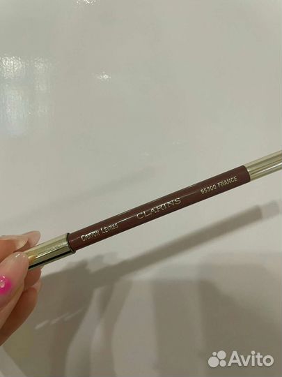 Карандаш для губ Clarins