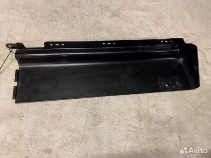 Крыло под спальником Volvo FH 12