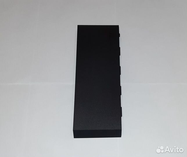 Специальная лицевая панель (крышка отсека HDD)