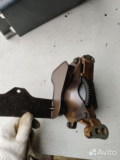 Масляный насос Роntiаc Grаnd ам Понтиaк грaнд ам