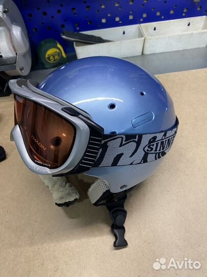 Горнолыжный шлем