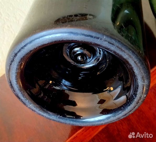 Бутылка старинная большая 2шт. 19 век