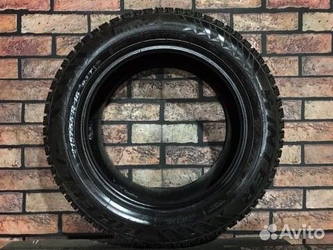 Pirelli Winter Carving Edge 215/55 R16