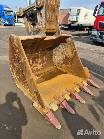 Гусеничный экскаватор Volvo EC300DL, 2014