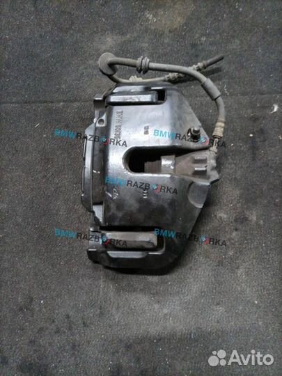 Суппорт тормозной передний левый BMW 6 F06/F12/F13