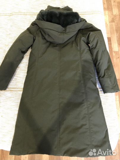 Uniqlo пуховик