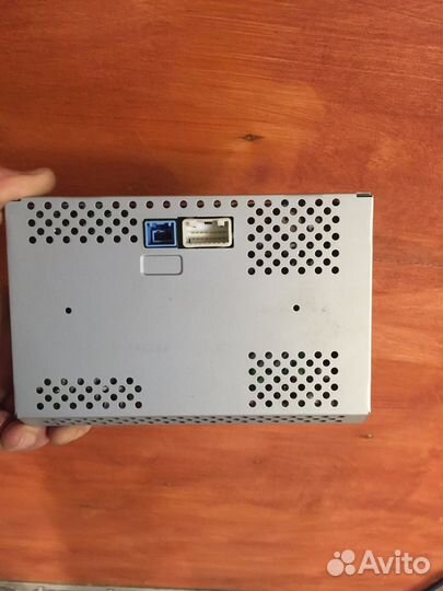 Монитор от Nissan Serena c25