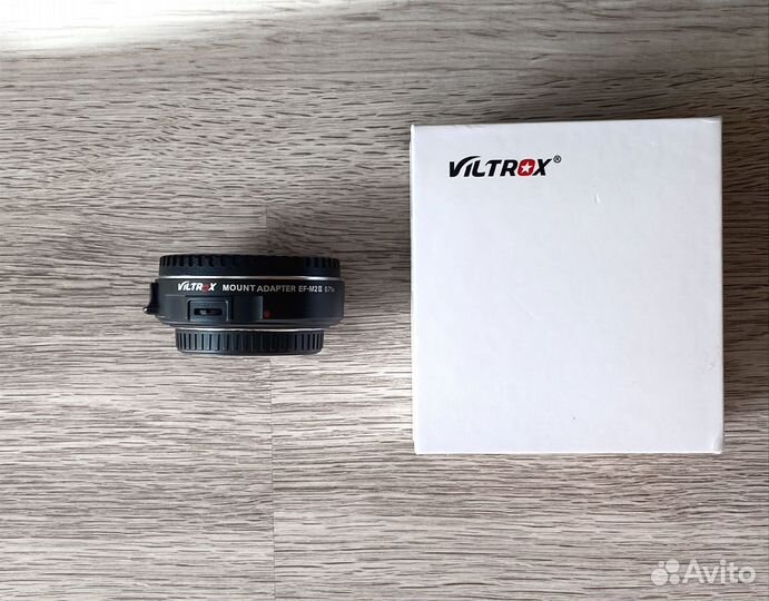 Зеркальный фотоаппарат