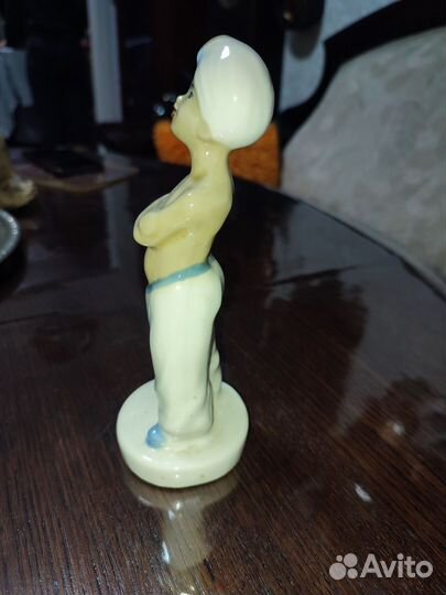Фарфоровая статуэтка индус артель прогресс