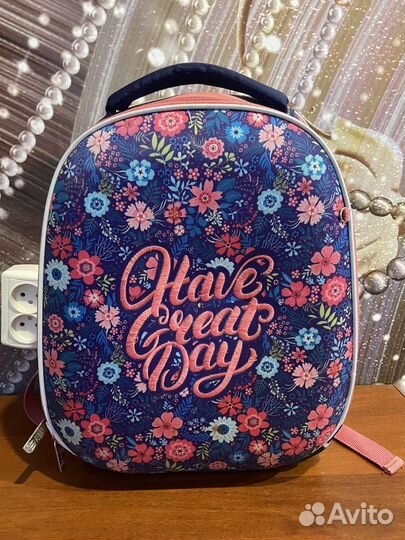 Школьный рюкзак