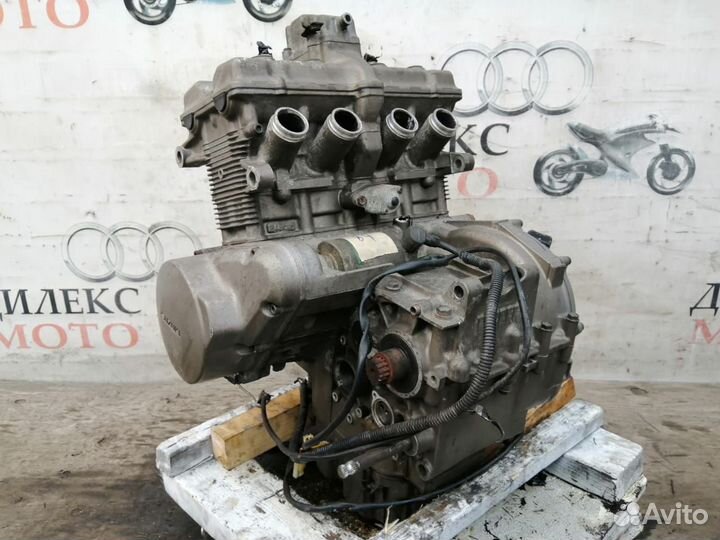 Двигатель Suzuki GSF250 Bandit лот(150)