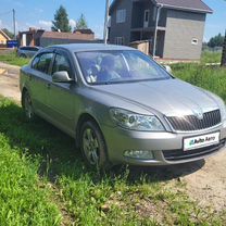 Skoda Octavia 1.6 AT, 2011, 240 296 км, с пробегом, цена 899 999 руб.