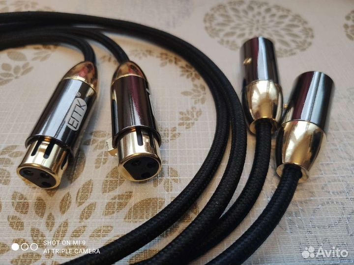 Балансный межблочный кабель XLR