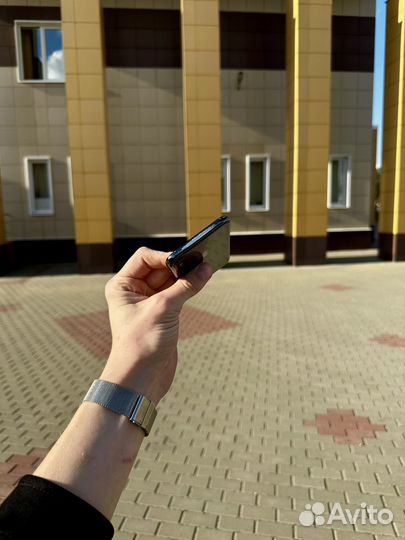 iPhone X, 64 ГБ