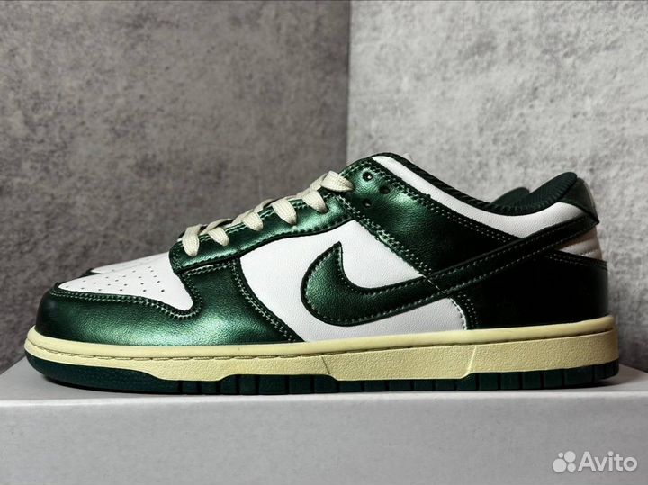 Кроссовки Nike Dunk Low Vintage Green