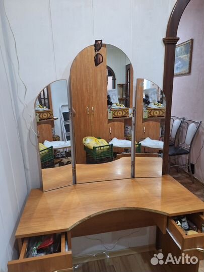 Трюмо трельяж с зеркалом