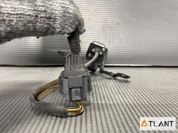 Камера переднего вида nissan serena