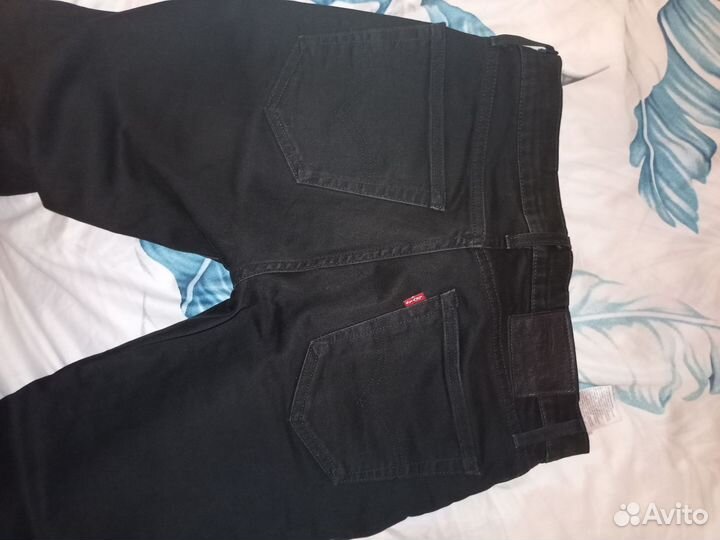 Джинсы levis 511 чёрные