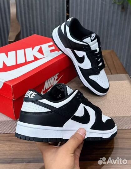 Nike Dunk Low Retro Black and White