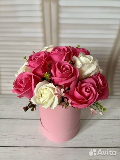 Пенные розы