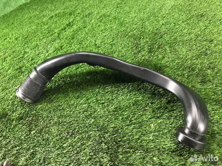 Патрубок интеркулера Bmw 3 E90 N54B30 2006