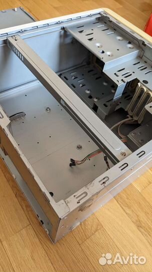 Компьютерный корпус Inwin