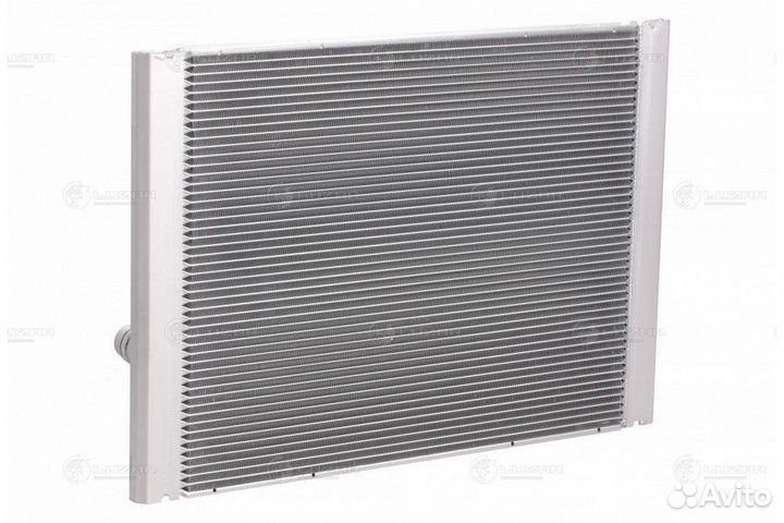 Радиатор охлаждения Бмв 5 E60 03