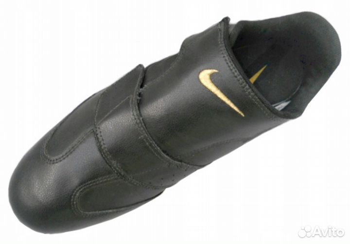 Новые Оригинальные кроссовки Nike Roubaix II 35р