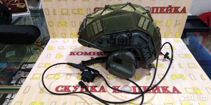 Наушники на шлем типа Ops Core с микрофоном
