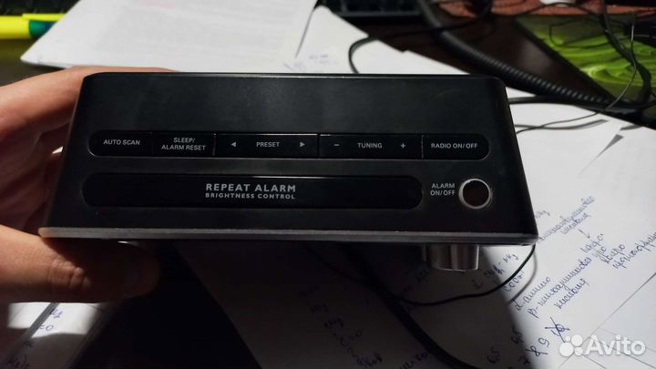 Часы будильник с радио Philips AJ3551