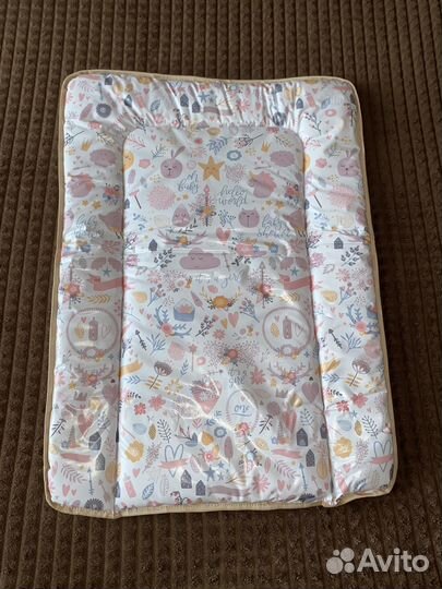 Матрасик на пеленальный столик