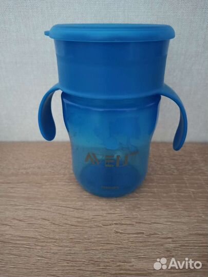 Поильник avent