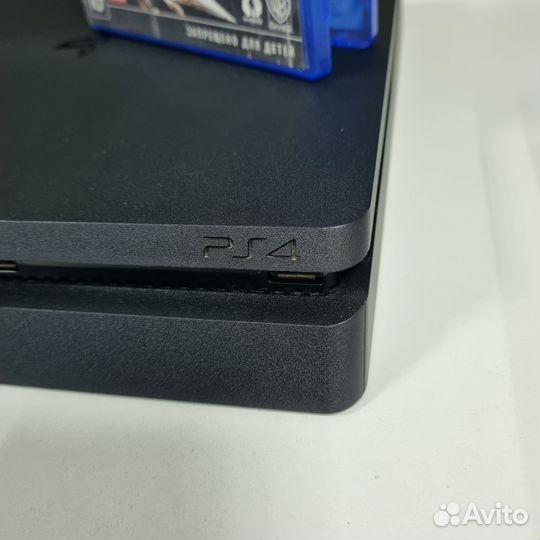 Sony PS4 Slim 500GB + диск Mortal Kombat