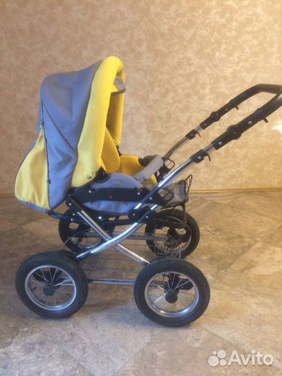 Детская коляска
