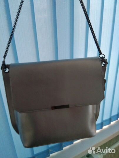 Сумка новая кожаная